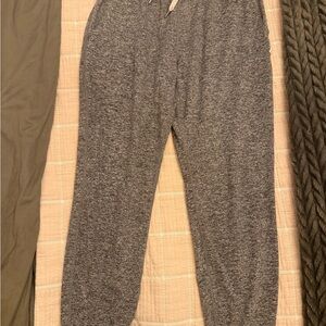 Vuori Gray Jogger Leggings